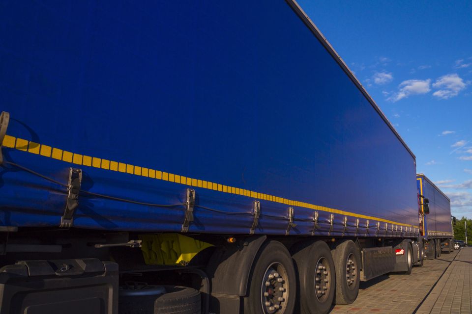 Від світильників до цукру: що найчастіше продає за кордон Тернопільська область