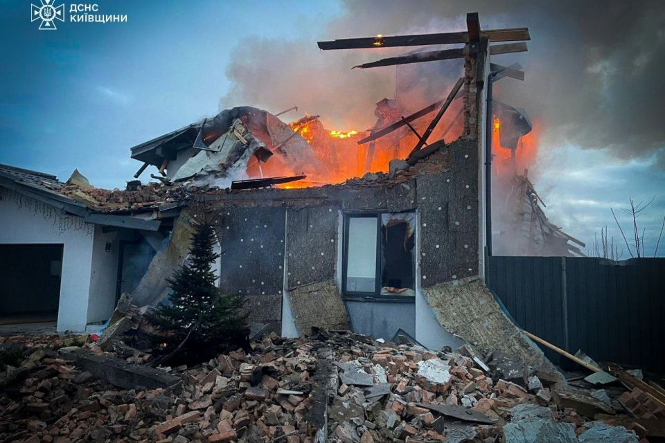 Внаслідок ворожої атаки на Україну є загиблі в кількох областях. Серед них — дитина