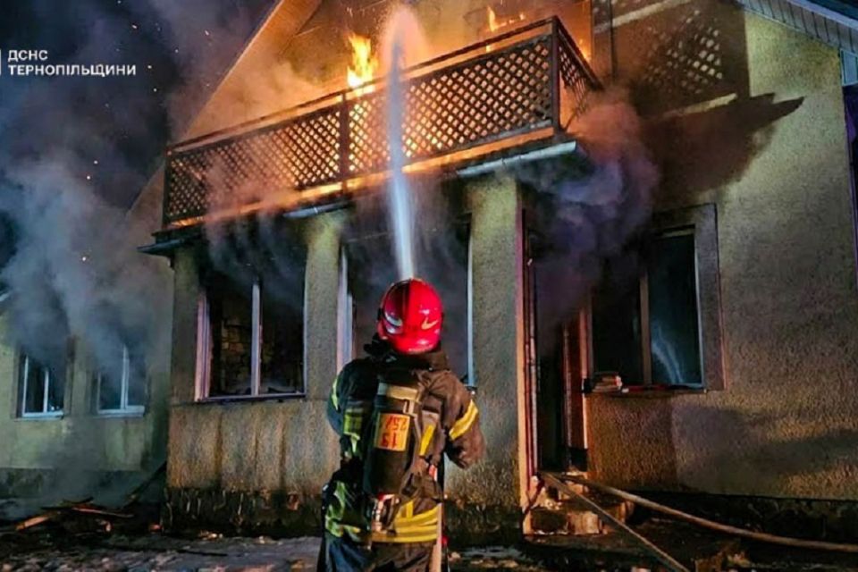 У Тернопільському районі горів житловий будинок