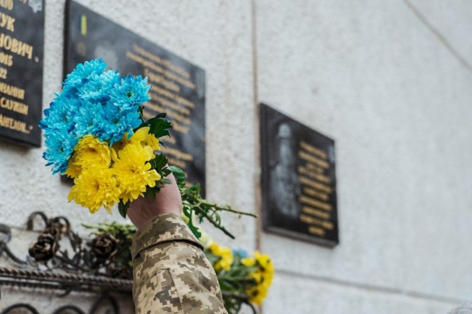 У Тернополі встановлять меморіальні таблиці трьом полеглим захисникам України