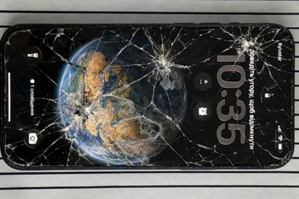 У Тернополі чоловік викрав телефон у 12-річного хлопця — поліція