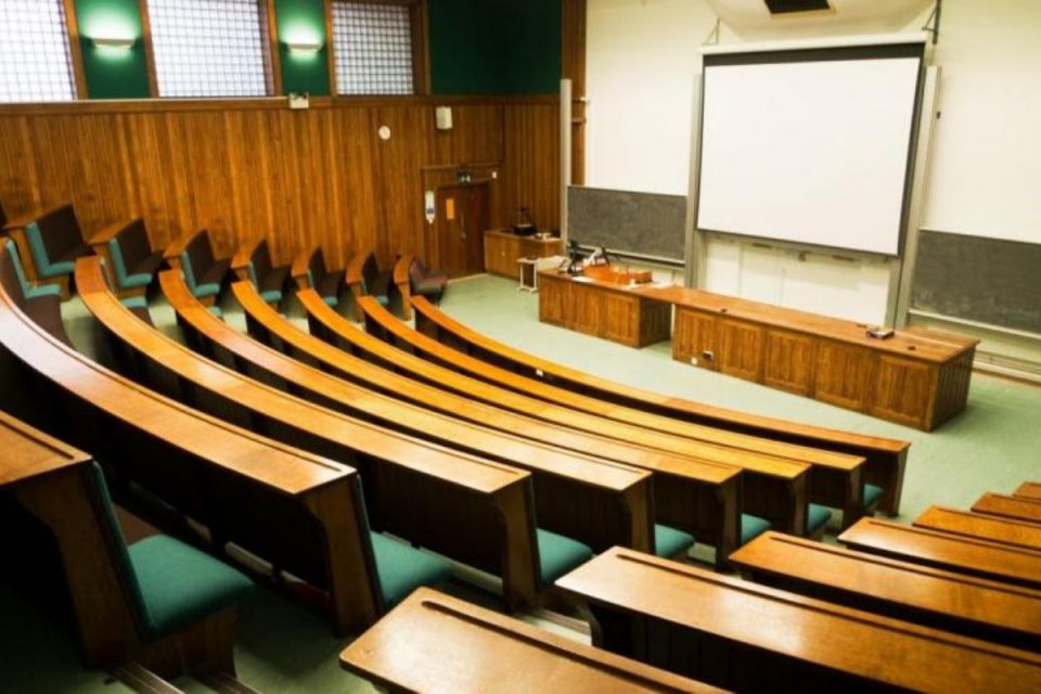 Студенти можуть залишитись на канікулах або дистанційному навчанні до 8 лютого