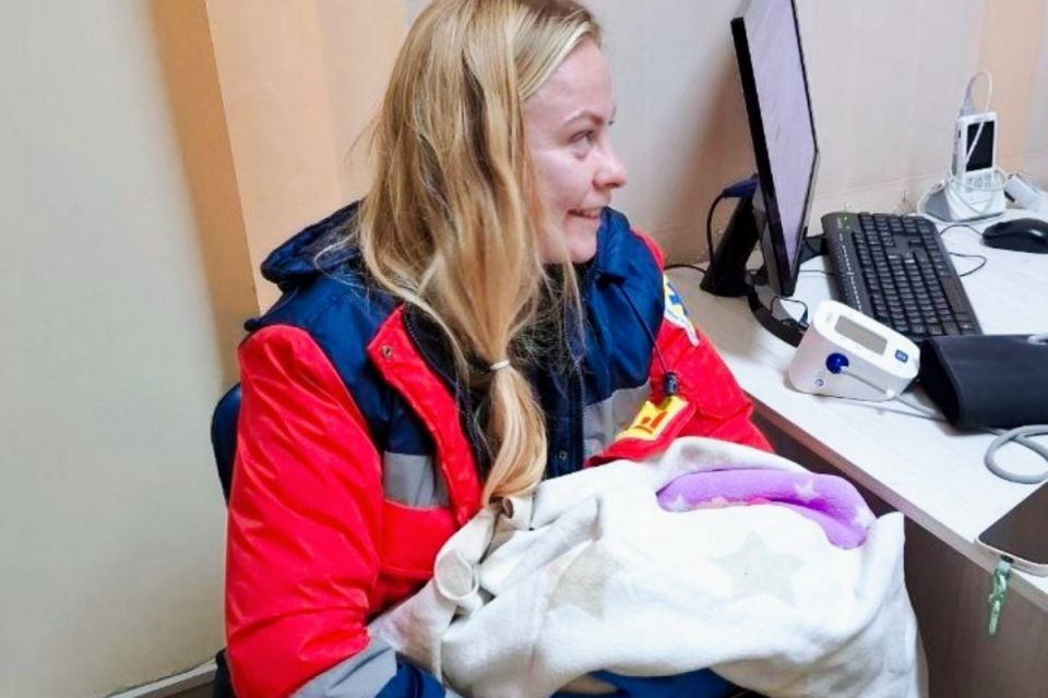 Немовля народилося за кілька хвилин до приїзду медиків у Тернополі