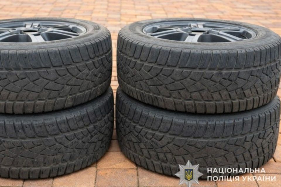 Тернополянин здійснив передоплату, а шини так і не отримав