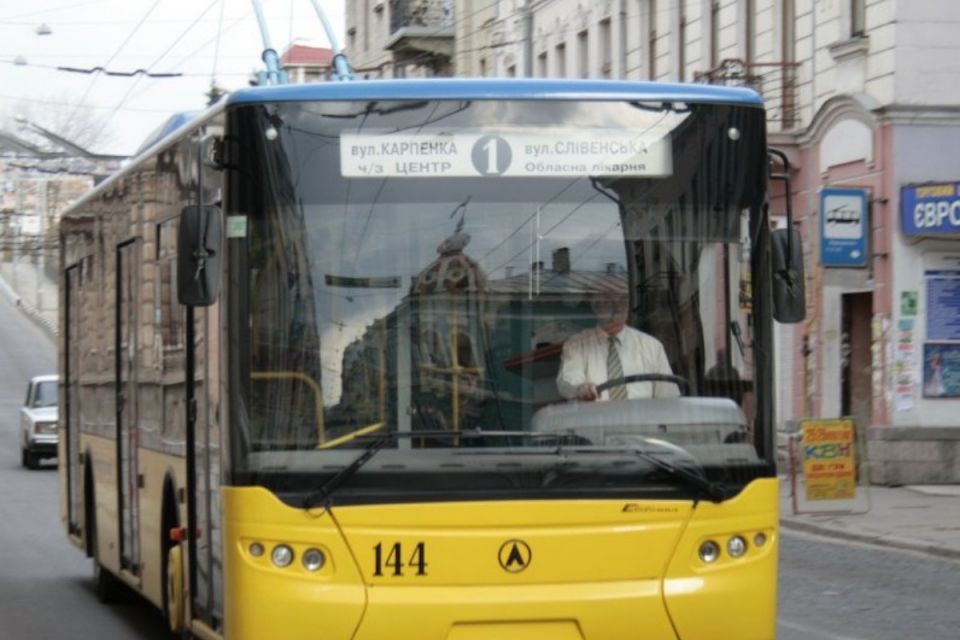 Тернопіль планує закупити 12-метрові тролейбуси на два мільйони євро