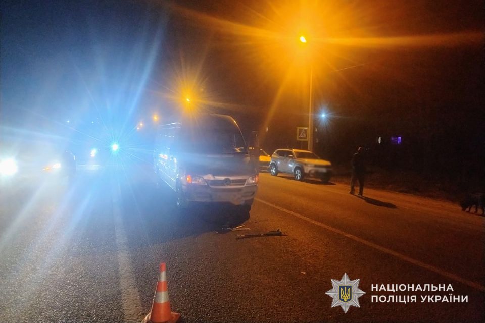 В Ангелівці Mersedes наїхав на 11-річну дівчинку