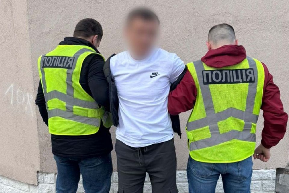 14 тисяч доларів за вплив на ТЦК: у Кременці судили чоловіка за обіцянку відстрочки