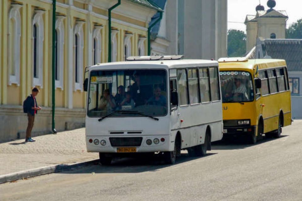 У Кременці зросла вартість квитків у міському транспорті