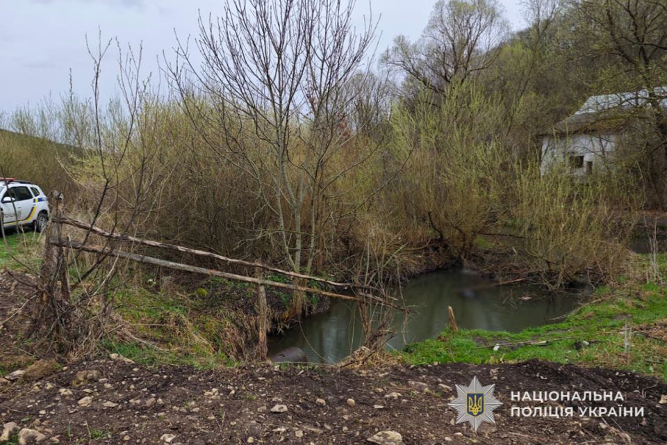 Тіло чоловіка виявили у ставку на Бережанщині