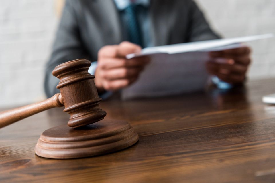 Директора підприємства з Тернопільщини засудили за привласнення майна та службове підроблення документів