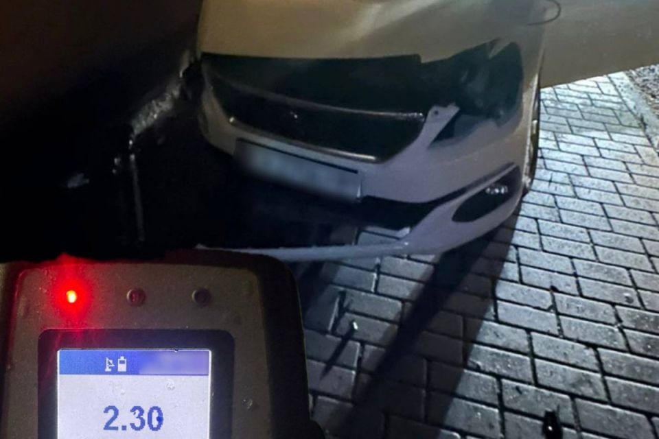 У Нагірянці п'яний водій в'їхав у будівлю