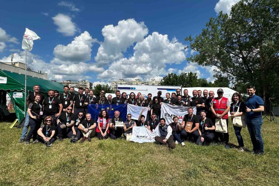 Тернопільські медики — в складі першої в історії України верифікованої Команди медицини катастроф