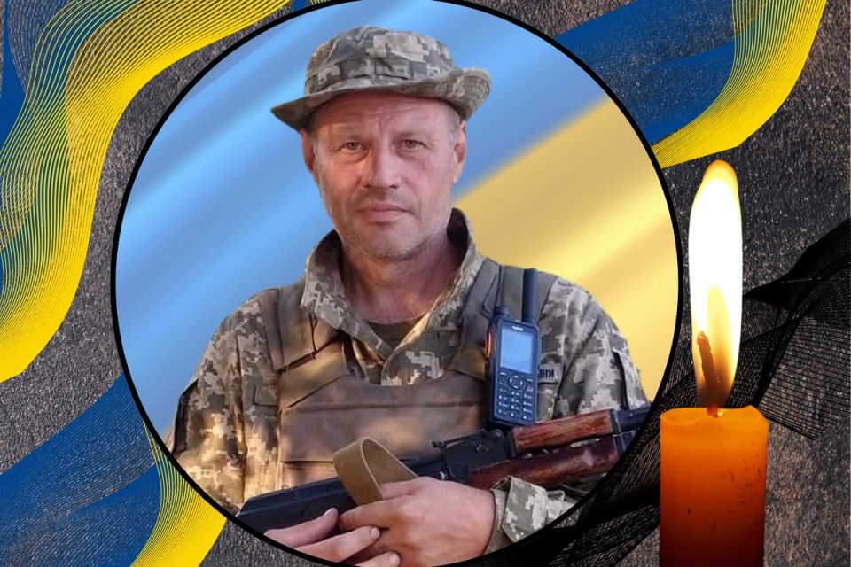 Тернопільщина прощається з Героєм Романом Лазечком