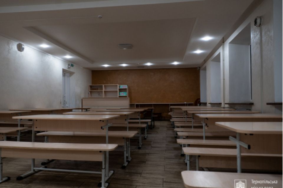 У Тернополі перевіряють стан та доступність укриттів у закладах освіти