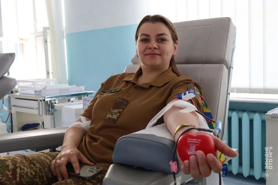 Кров, що рятує життя: тернопільські нацгвардійці стали донорами крові