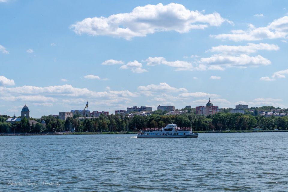 До +27 та сильний вітер: прогноз погоди на 27–29 серпня