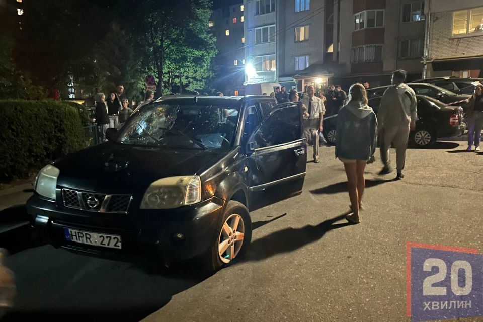 Конфлікт між ТЦК та цивільними на Курбаса: хто кого бив і хто звертався в лікарню