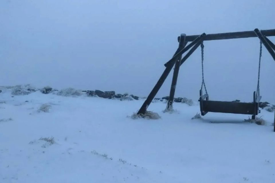 У Карпатах випав сніг: на горі Піп Іван температура опустилась до -1°C