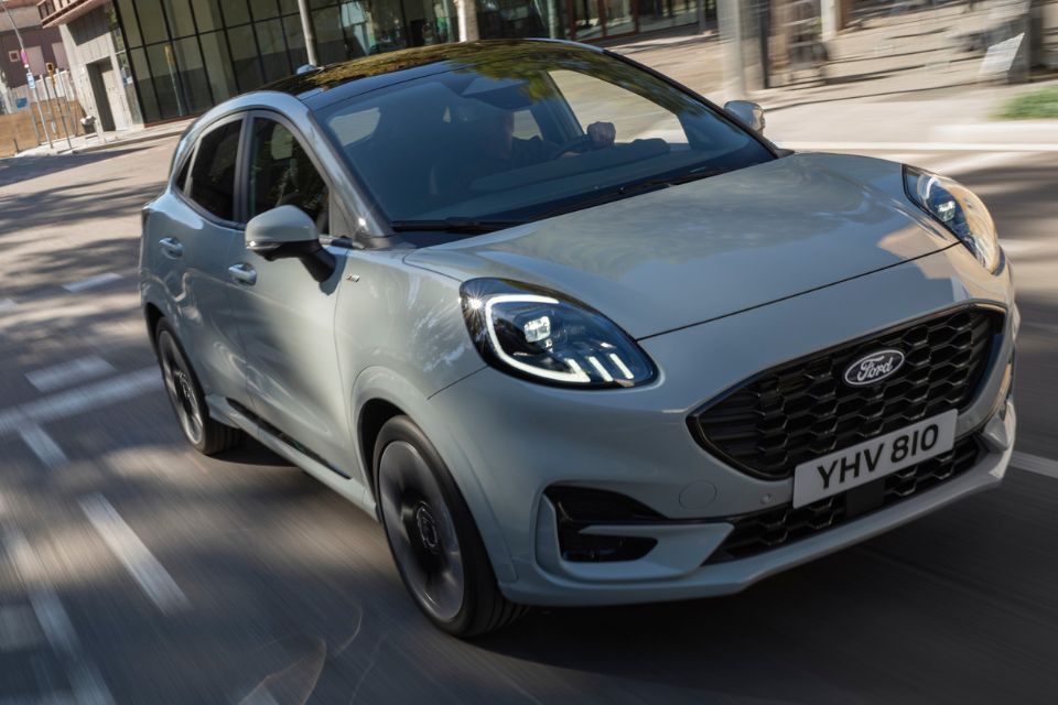 Чим Ford Puma приваблює водіїв, які переходять із хетчбека на кросовер (на правах реклами)