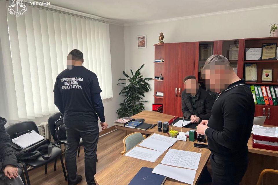 За фальшиві діагнози для відстрочки 16 чоловікам на Тернопільщині судитимуть директора лікарні