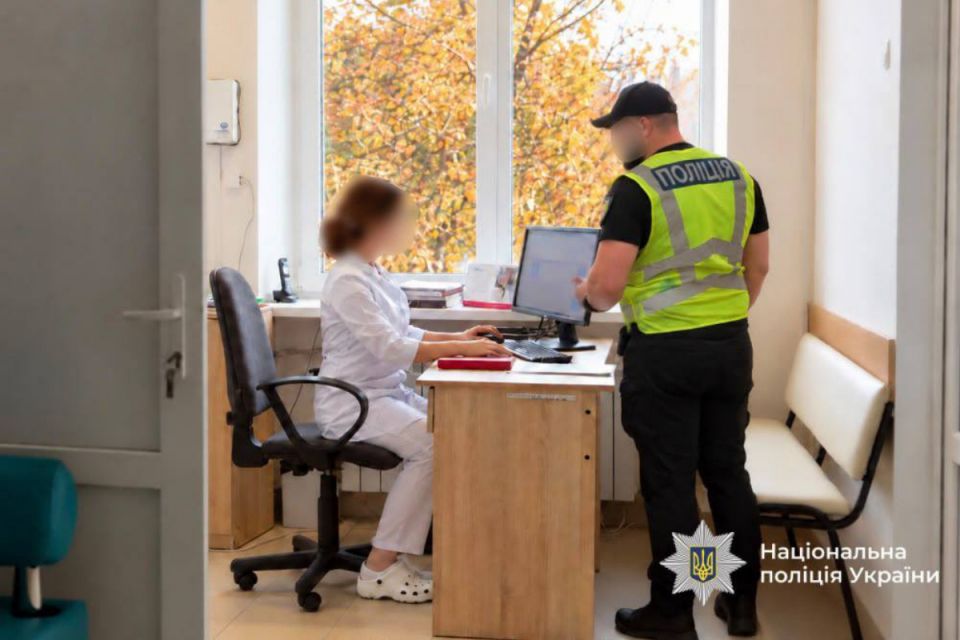 На Тернопільщині лікарку підозрюють у фіктивному обслуговуванні паліативних пацієнтів