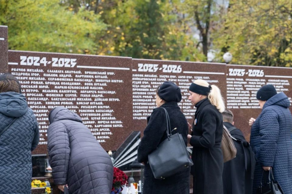 У Тернополі відбувся поминальний молебень за полеглими захисниками