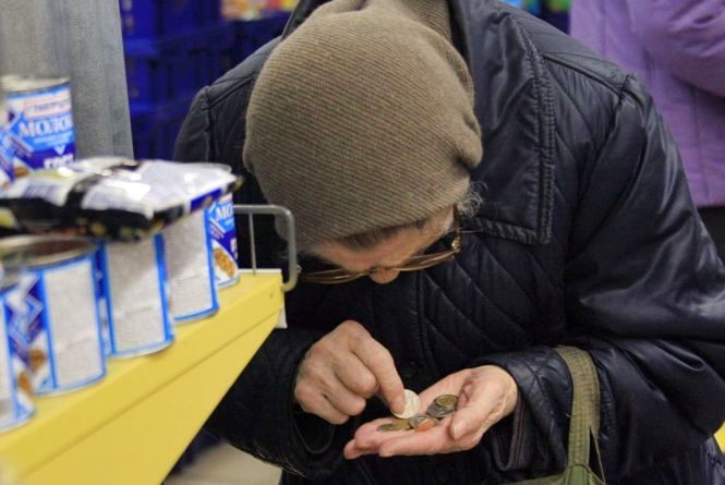 У Всесвітній день боротьби зі злиднями тернополяни розповіли кого вважають  бідним : 17:10:2018 - 20 хвилин Тернопіль