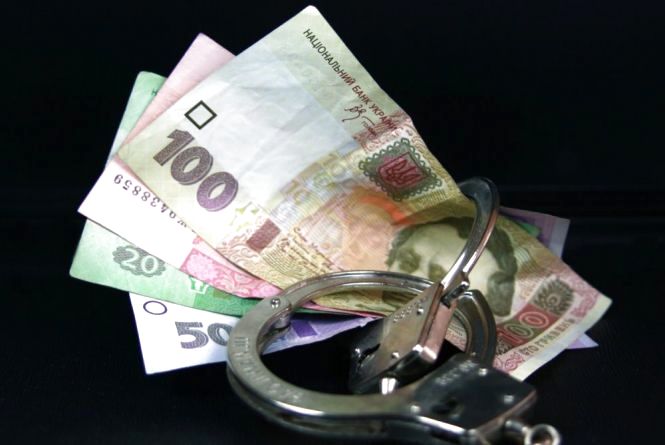 П'яний водій, який потрапив в ДТП, намагався відкупитись у копів за 2000 грн : 28:02:2019 - te.20minut.ua