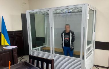 Де був обвинувачений у вбивстві неповнолітньої Василь Гнатюк, який скинув електронний браслет