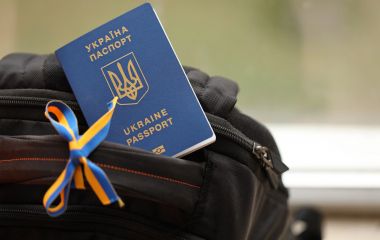 Змінилися вимоги до закордонних паспортів: нові правила для дорослих і дітей
