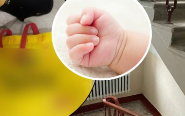 Новонароджену дівчинку  в сумці знайшли у під'їзді на Київській