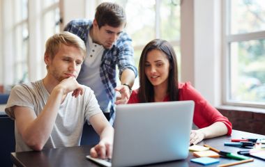 До 800 грн за заняття: скільки коштує підготовка до НМТ у Тернополі і де знайти безоплатні вебінари