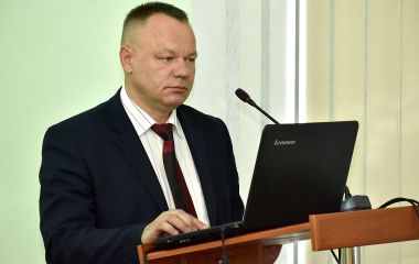 З лікаря — у крісло заступника голови ОДА. Що відомо про кандидата Свистуна і чому йде на посаду