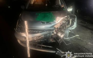 В аварії у Тернополі постраждали водій та пасажирка