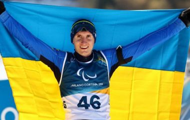 Спортсмен з Тернополя завоював для України перше «золото» Паралімпіади-2026