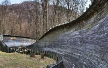 Загибель дев'ятикласниці на санній трасі: директору спортшколи оголосили підозру