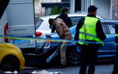 Теракт у Києві: поліцейських звинувачують у залишенні людей без допомоги. Розпочнуть розслідування