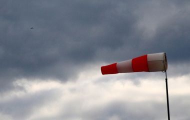 Штормовий вітер на Тернопільщині — оголосили помаранчевий рівень небезпеки