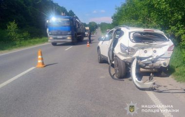 В аварії неподалік Тернополя постраждали четверо дітей. Серед них — дитина