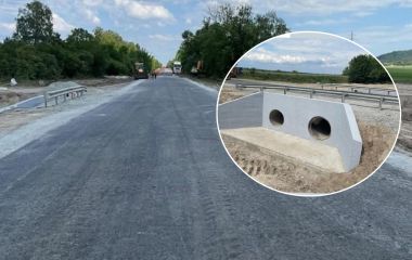 Між Кременцем та Почаєвом відремонтували міст та відкривають дорогу для всіх видів транспорту