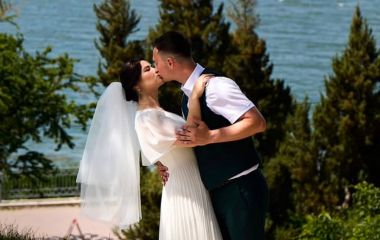 «День, який назавжди змінив наше життя»: у Тернополі одружився викладач Олександр Хома