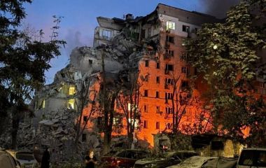 Київ у вогні після нічної атаки: багато загиблих та десятки поранених