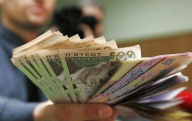 Середня зарплата на Тернопільщині перевищила 23 тисячі: кому платять найбільше