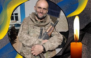 Внаслідок поранення загинув музикант оркестру ДСНС та воїн з Чорткова В'ячеслав Буртняк