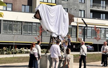 У Тернополі зʼявився сквер на честь працівників енергетики