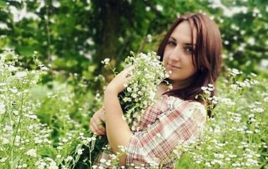 «Благаю, подаруйте моїй дочці шанс жити…» Мама двох дітей бореться з онкологією