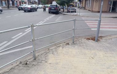 Понад 1,7 мільйона на огородження: де у Тернополі встановлюють нові паркани