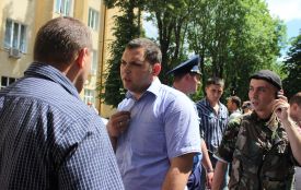 Водія Надала звинувачують у шпигунстві. Майданівці навіть хотіли кинути "коктейль Молотова"