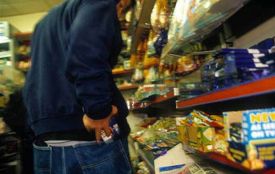 Злодій на 15 Квітня у "Сільпо" поцупив дитячу суміш