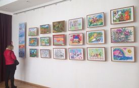 Таланти завжди родом з дитинства: виставка юних художників
